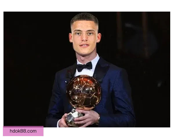 21岁维尔茨身价1点3亿欧拜仁筹资破亿硬刚皇马曼城争夺战转会